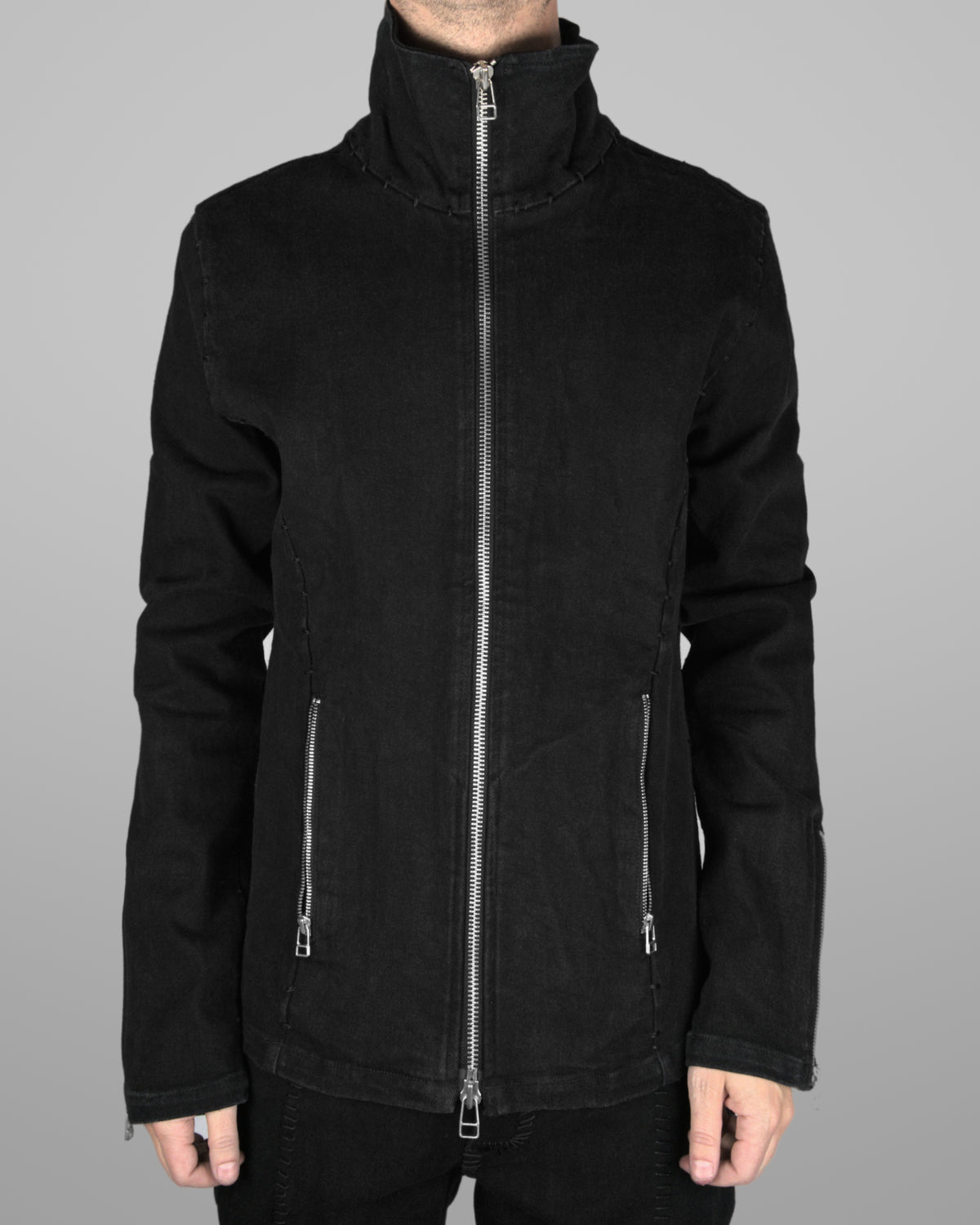 J08 - Black - Black stitch
