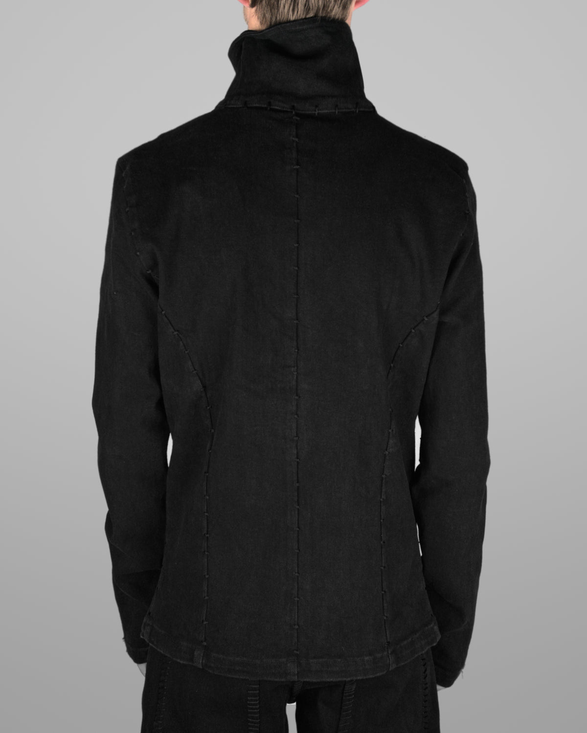 J08 - Black - Black stitch