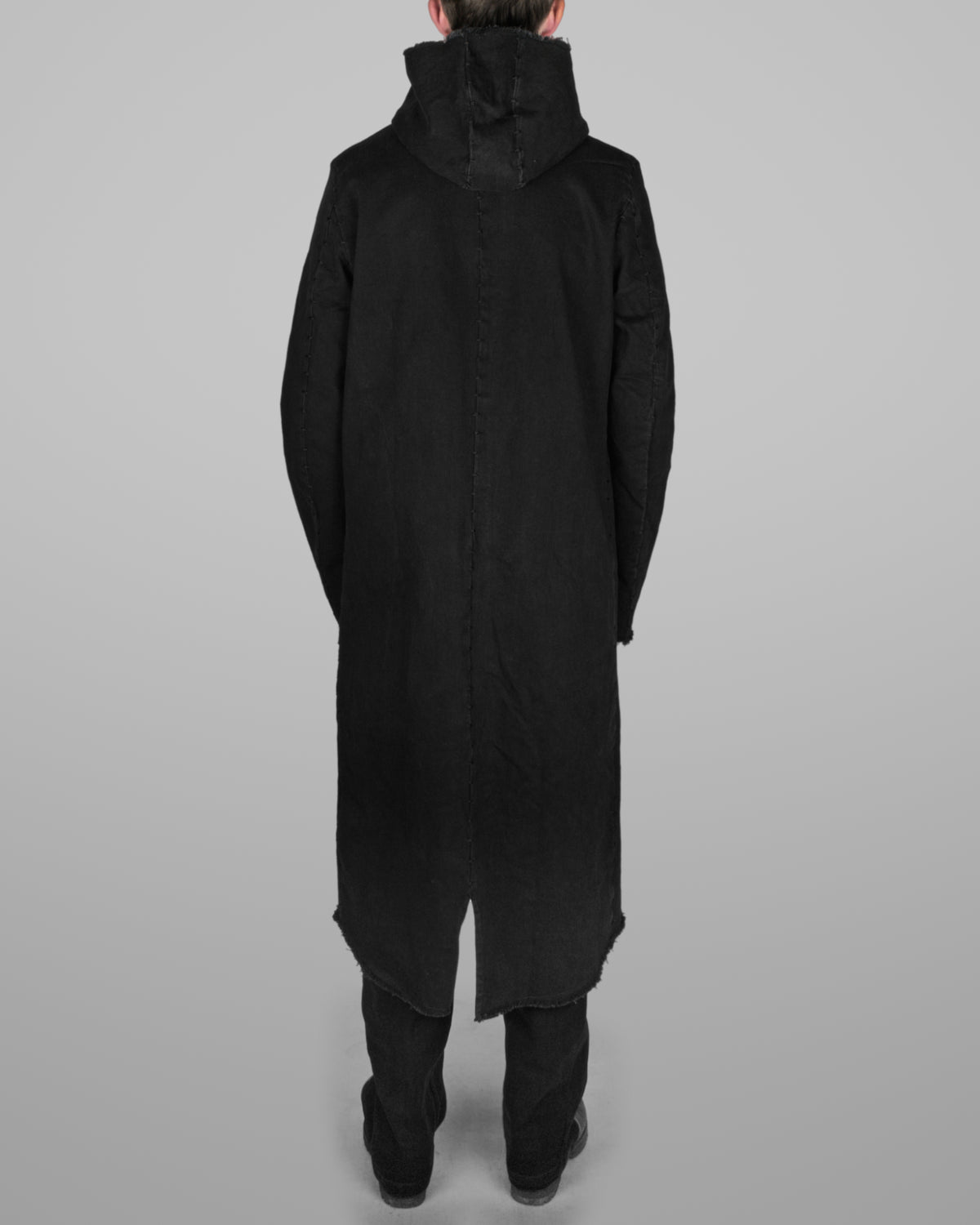 J05 - Black - Black stitch
