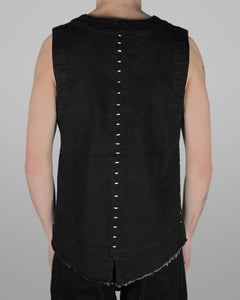 V06 - Black - White stitch