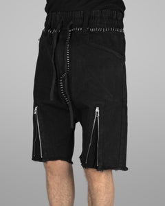 B13 - Black - Whtite Stitch