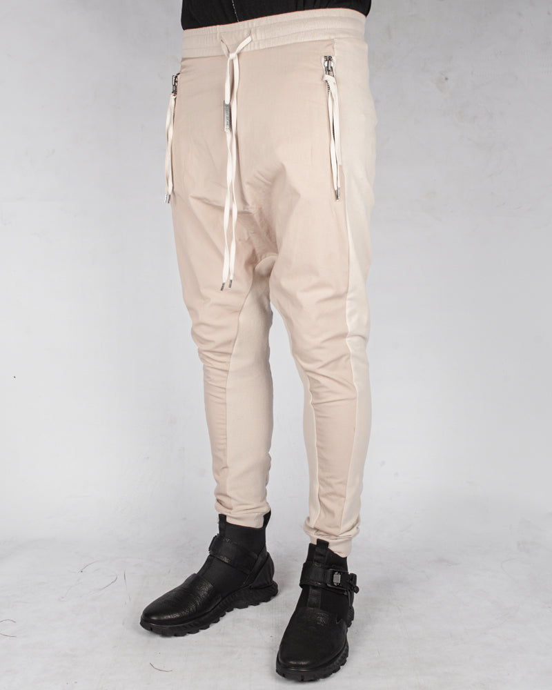 Contrasting woven jersey trousers sand
