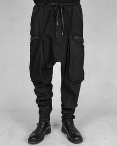 Front pocket trousers