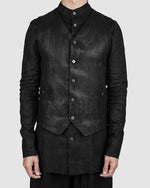 Atelier Aura - Erling suit vest hand painted - https://stilett.com/