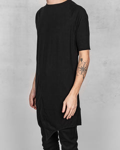 T05 - Black - Black stitch