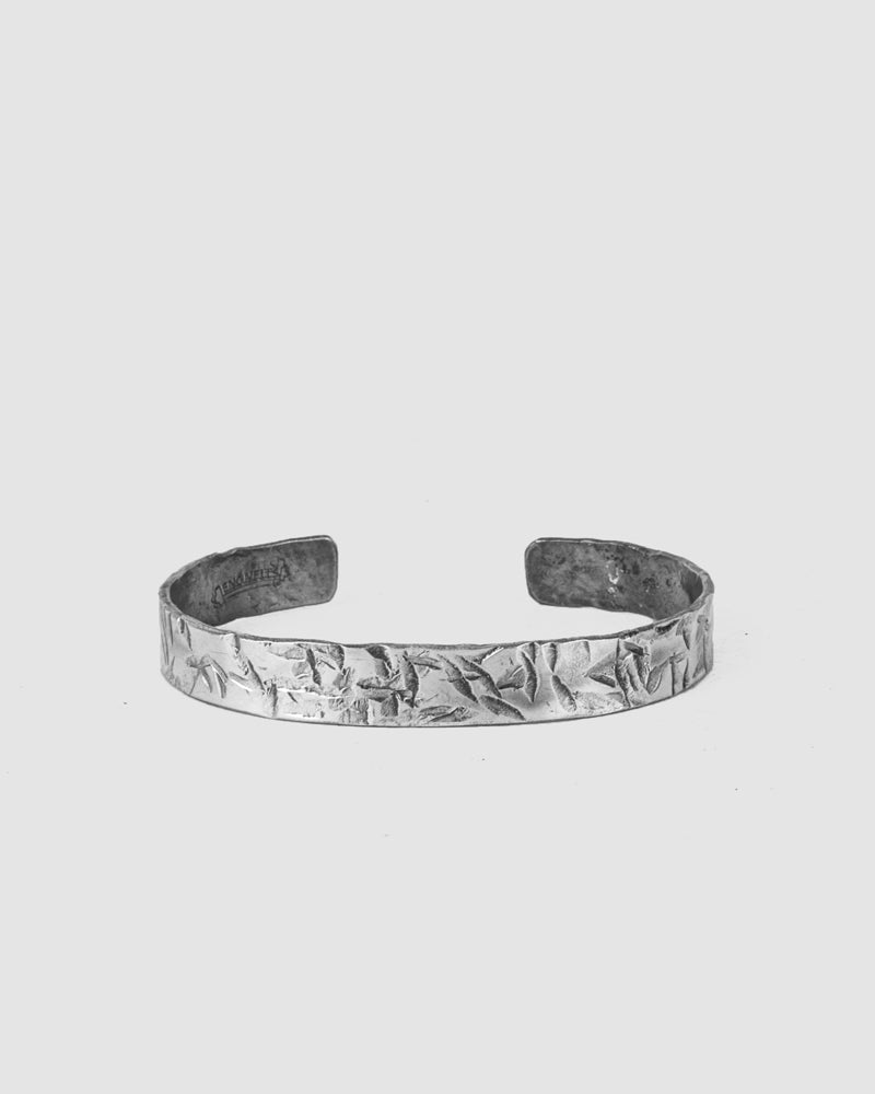 Engnell - Rugged silver bracelet - https://stilett.com/