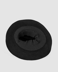 Horisaki - One of a kind 3 - Stilett.com