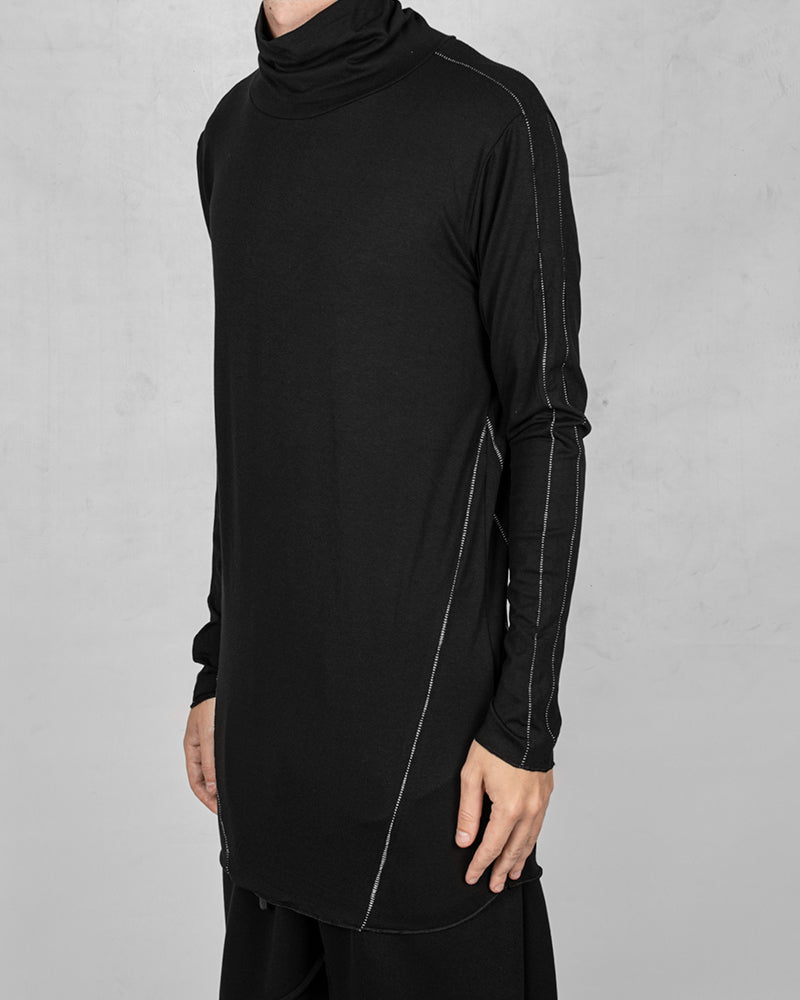 Contrast seam turtle neck shirt