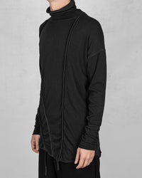 Dyed cold asymmetric oversize sweater