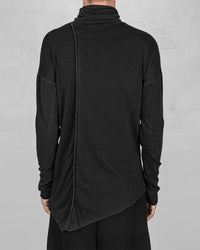 Dyed cold asymmetric oversize sweater