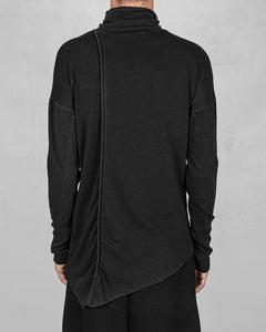 Dyed cold asymmetric oversize sweater