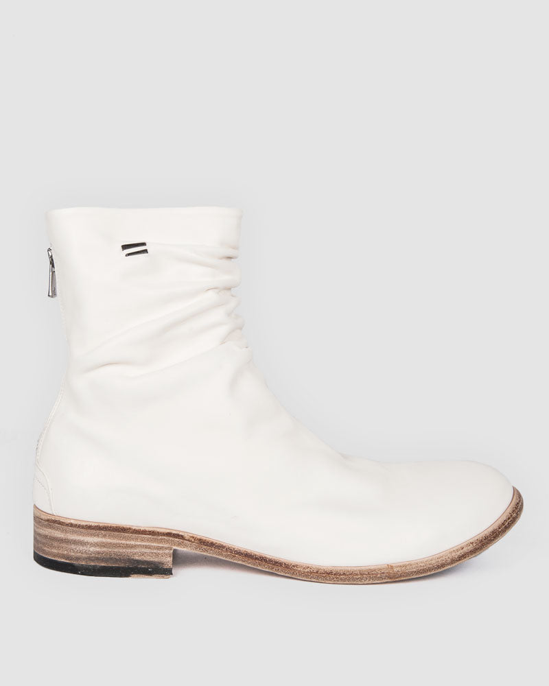 The last conspiracy - Moreno Rewaxed - White - Stilett.com