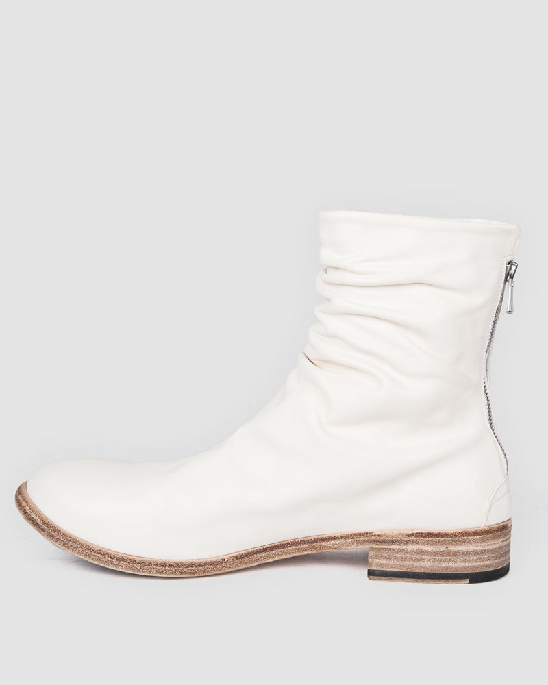 The last conspiracy - Moreno Rewaxed - White - Stilett.com
