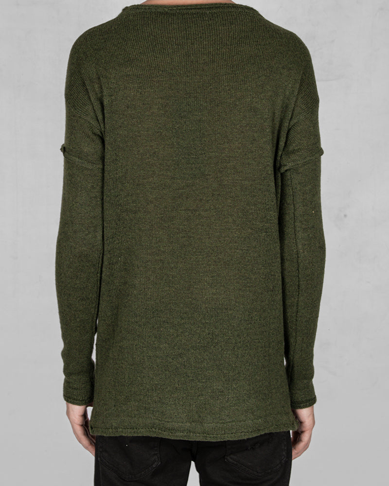 Knitted crew neck sweater green