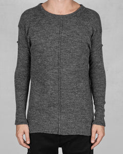 Knitted crew neck sweater grey