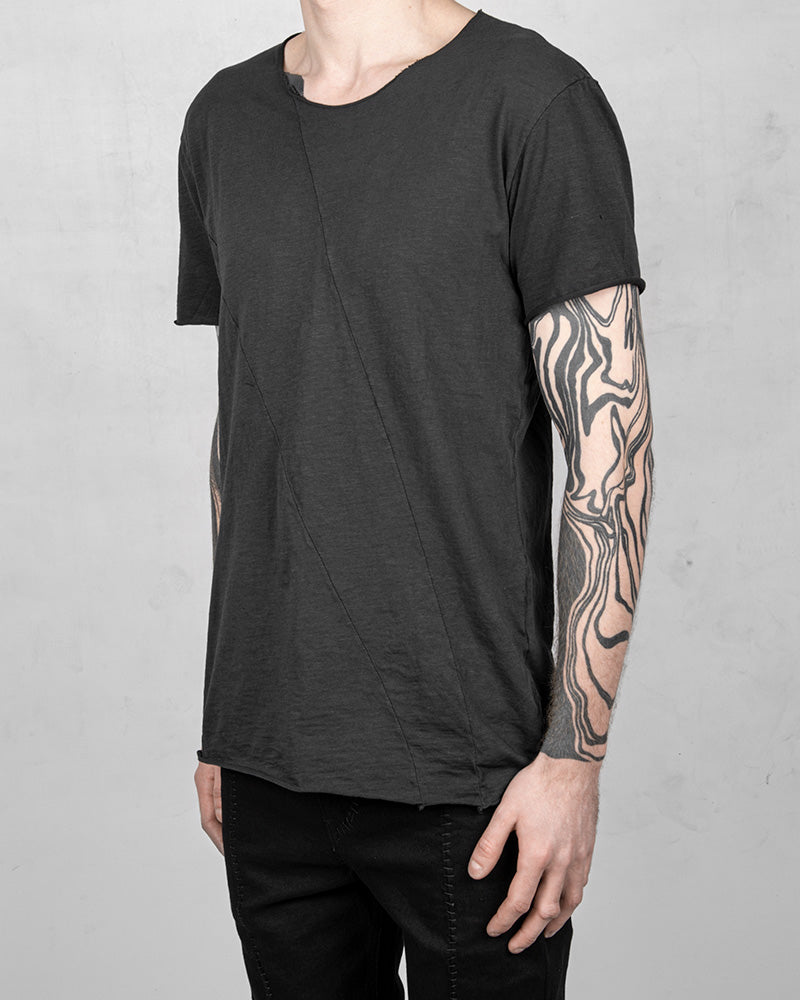 Regular fit real cut tshirt black