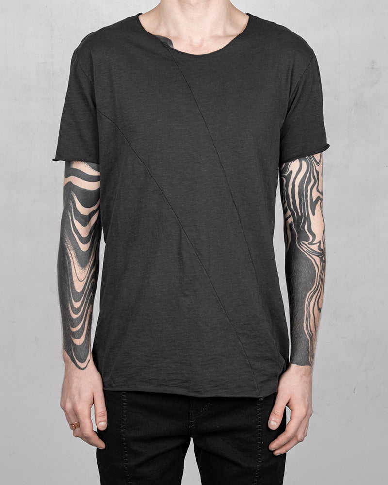 Regular fit real cut tshirt black